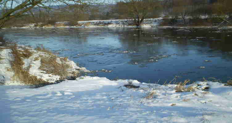 die Weser im Winter